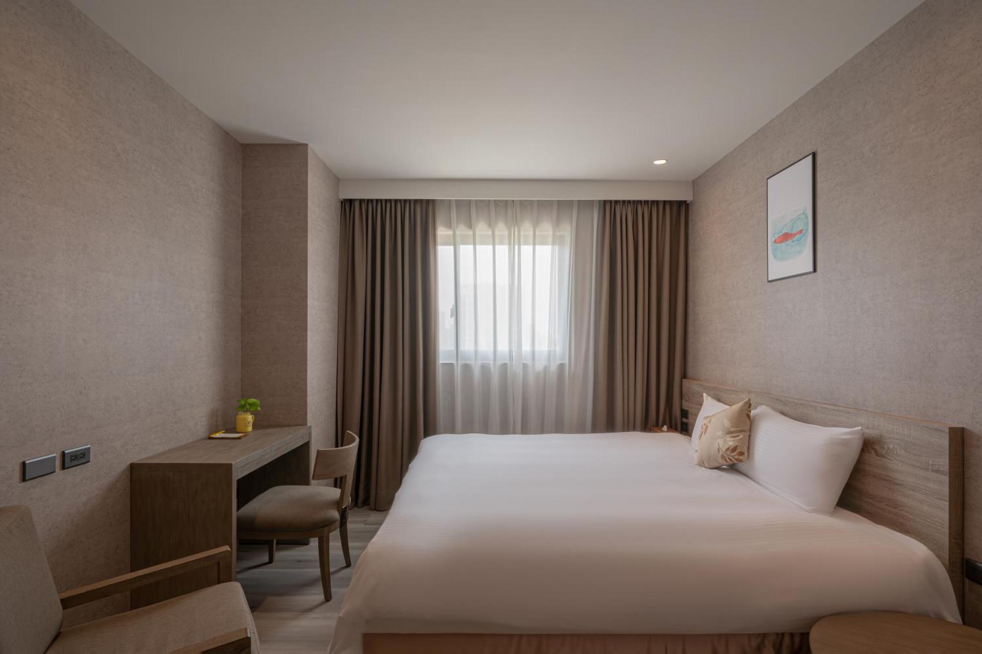 In Joy Hotel Taichung Luaran gambar