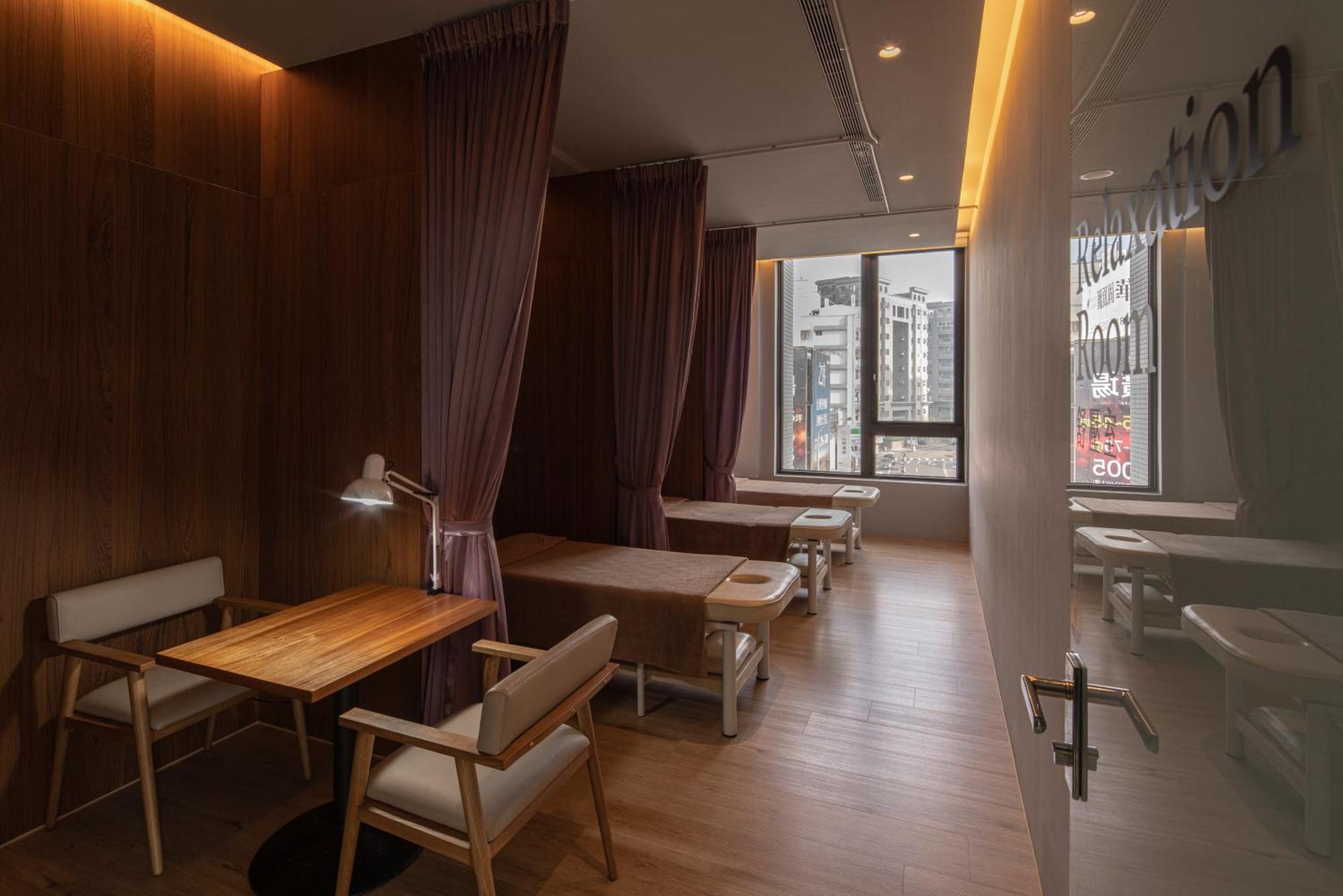 In Joy Hotel Taichung Luaran gambar